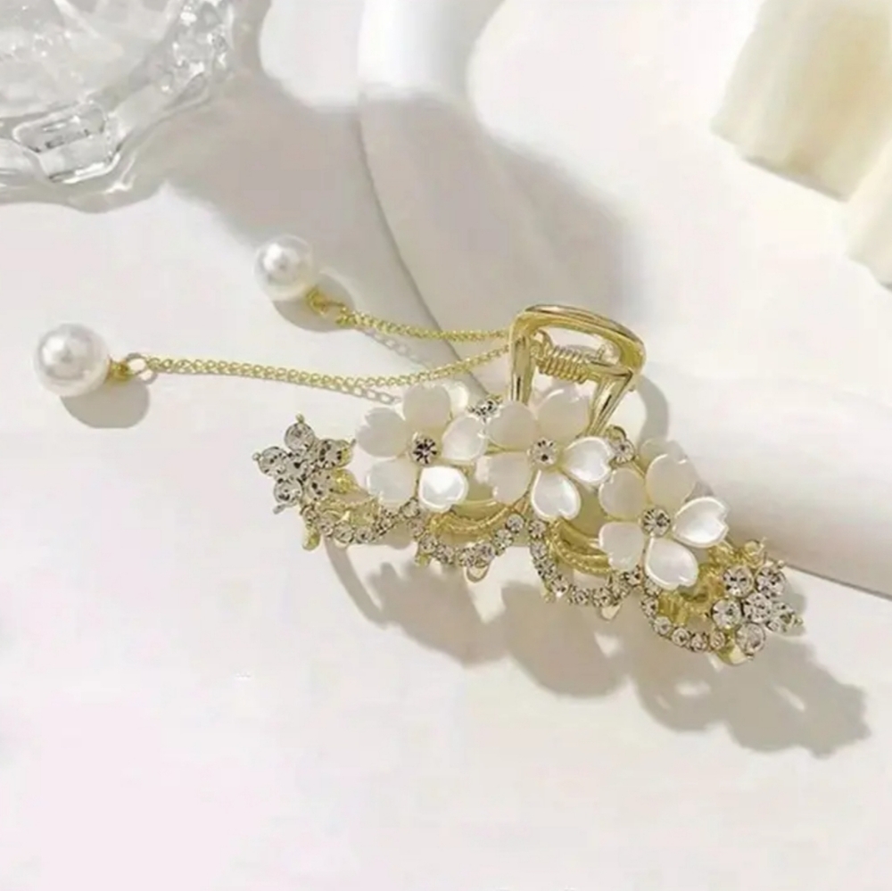- Goldtone Flowers Hair Clip - New